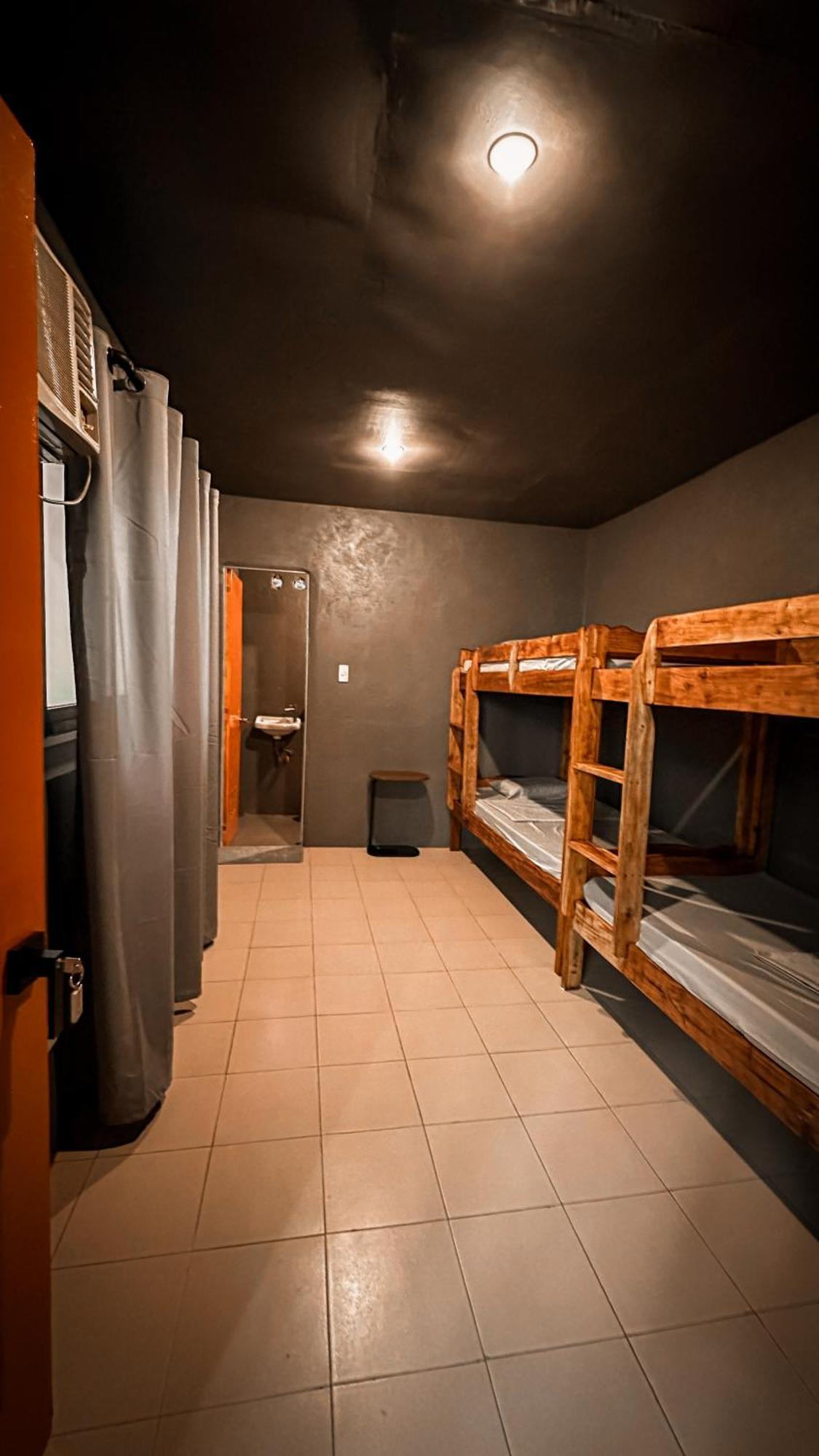 Resting Rabbit Hostel Đảo Đảo Siquijor Ngoại thất bức ảnh